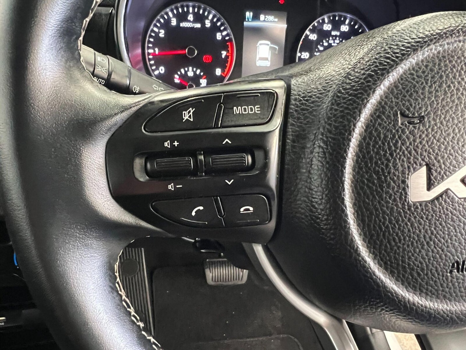 Used Kia Picanto 2023 for sale - 76528922: Photo 20