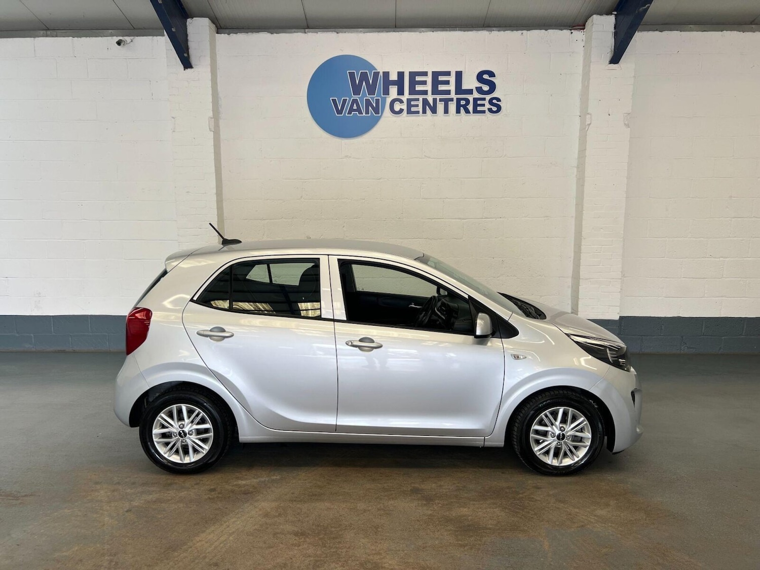 Used Kia Picanto 2023 for sale - 76528922: Photo 7