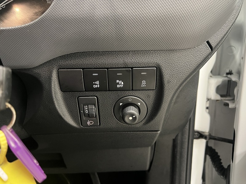 Used Peugeot Partner 2018 for sale - 77288619: Photo 17