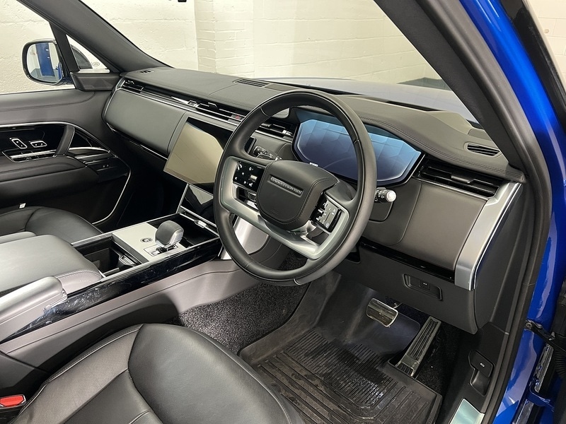 Used Land Rover Range Rover 2025 for sale - 77023984: Photo 11