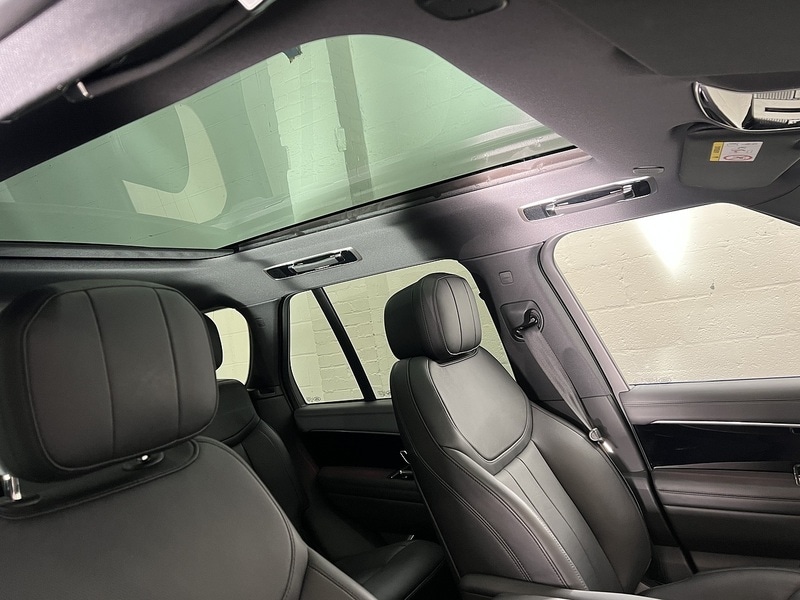 Used Land Rover Range Rover 2025 for sale - 77023984: Photo 14