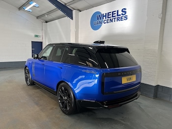 Used Land Rover Range Rover 2025 for sale - 77023984: Photo