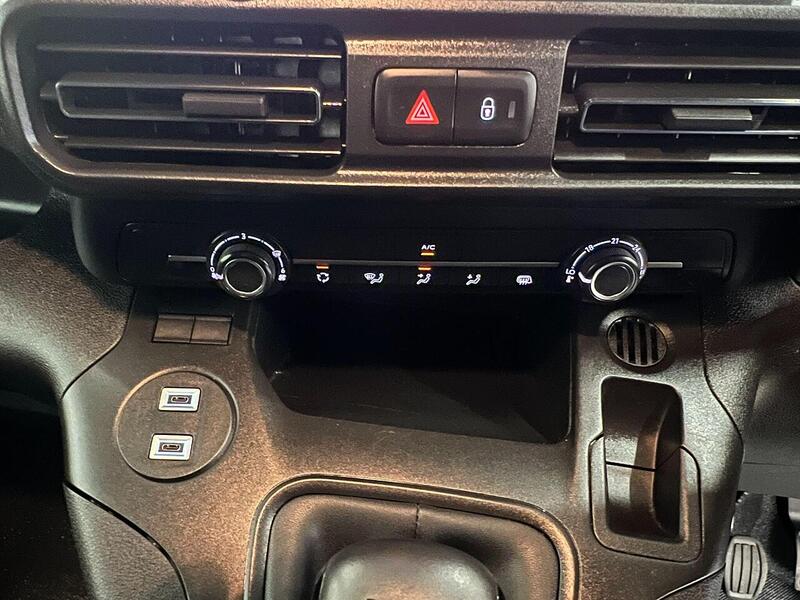 Used Vauxhall Combo 2024 for sale - 76904360: Photo 16