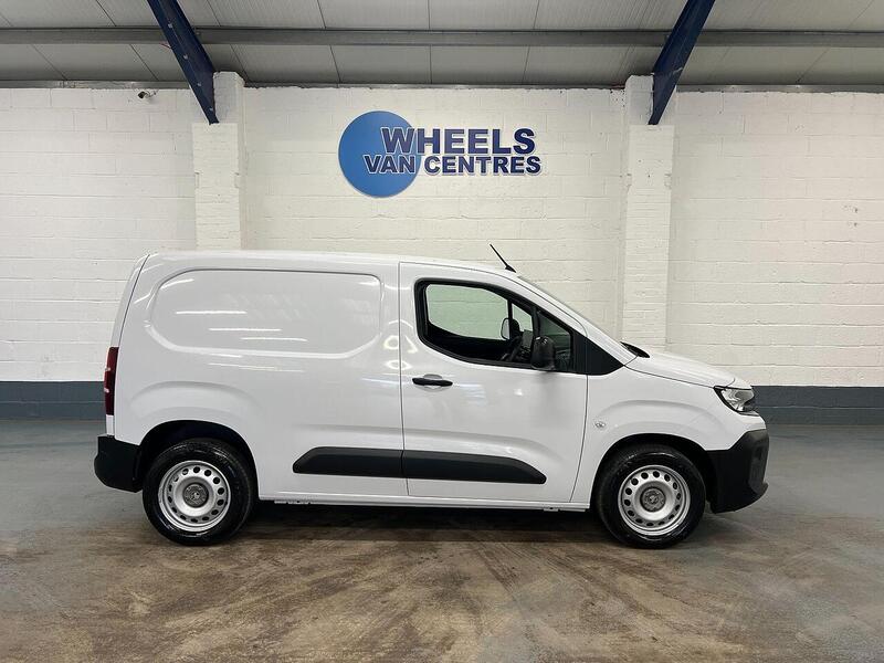 Used Vauxhall Combo 2024 for sale - 76904360: Photo 7