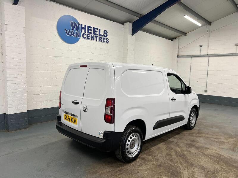 Used Vauxhall Combo 2024 for sale - 76904360: Photo 8