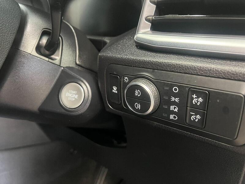 Used Volkswagen Amarok 2023 for sale - 76904406: Photo 13