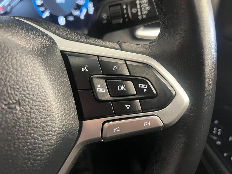 Used Volkswagen Amarok 2023 for sale - 76904406: Photo 15