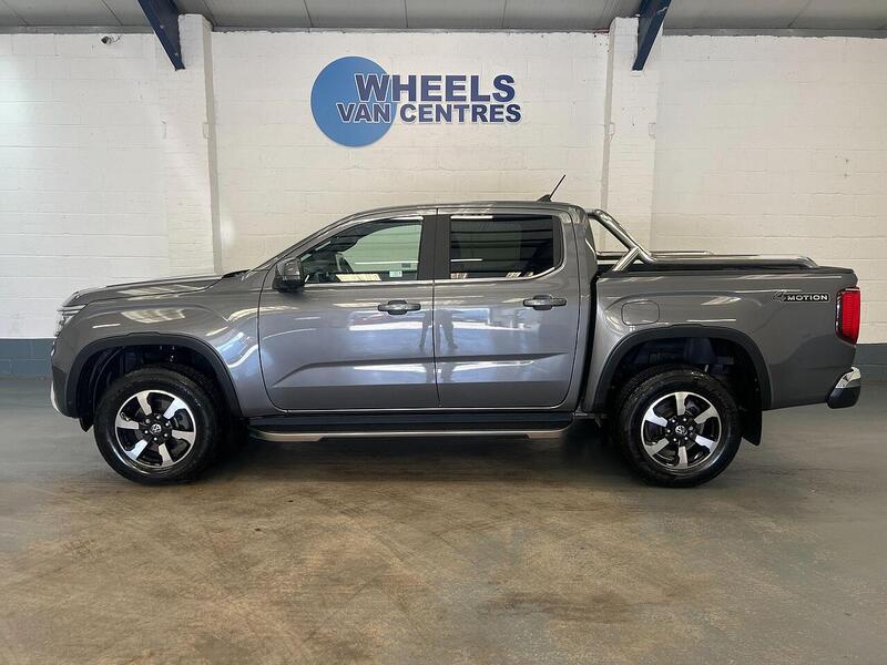 Used Volkswagen Amarok 2023 for sale - 76904406: Photo 2
