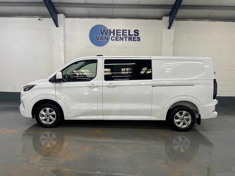 Used Ford Transit Custom 2024 for sale - 76903875: Photo 2