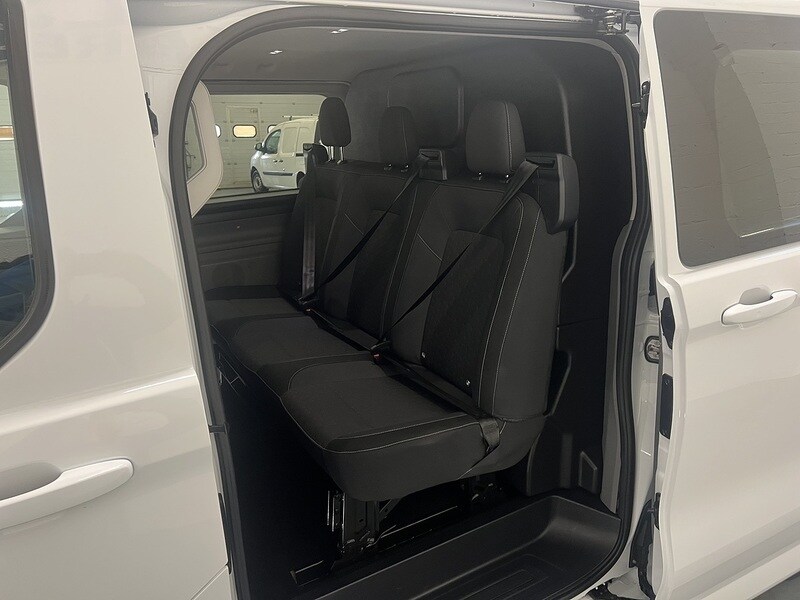 Used Ford Transit Custom 2024 for sale - 76903875: Photo 33