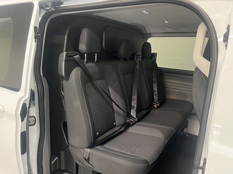 Used Ford Transit Custom 2024 for sale - 76903875: Photo 35