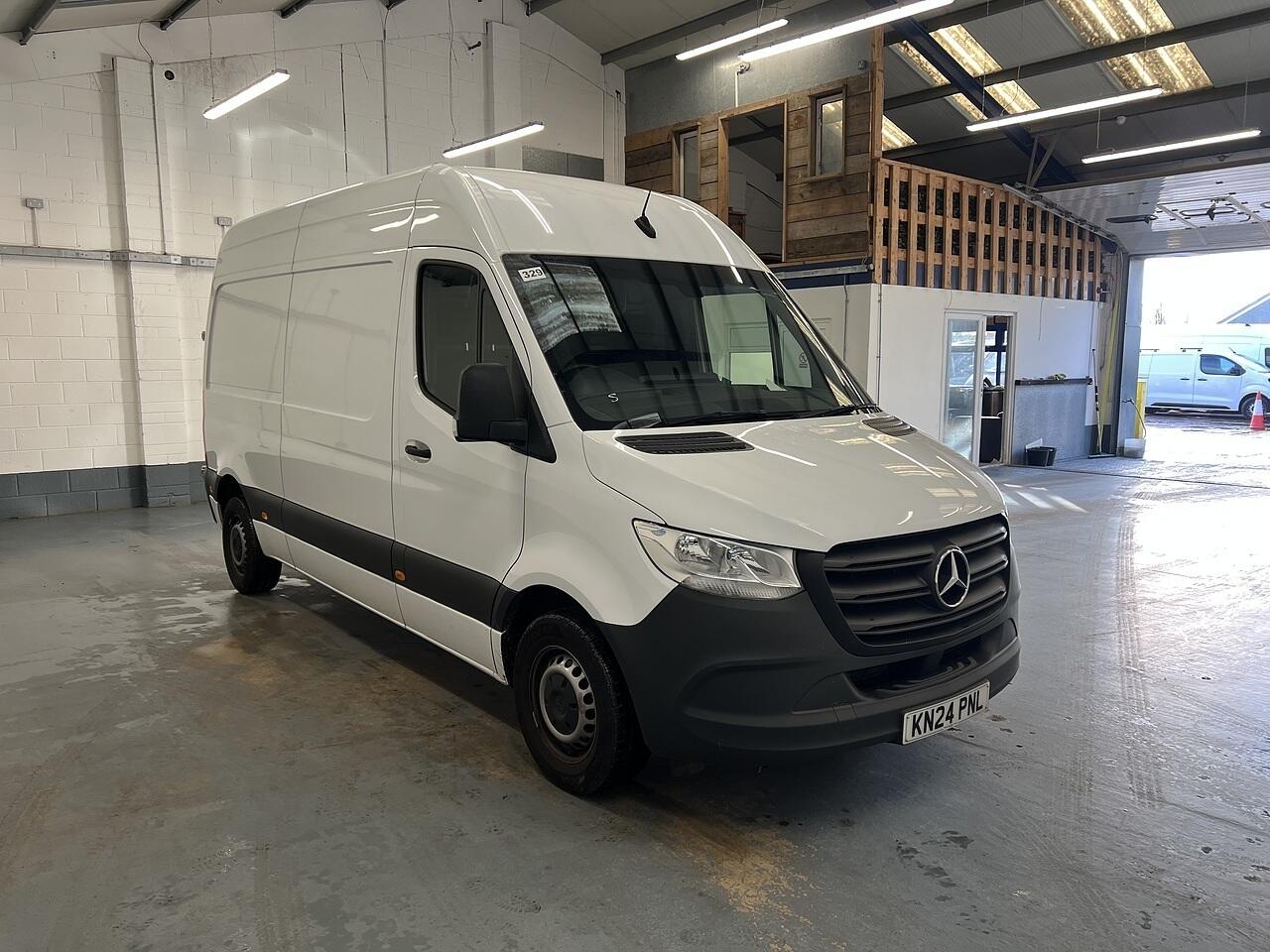 Used Mercedes-Benz Sprinter 2024 for sale - 76841983: Photo 4