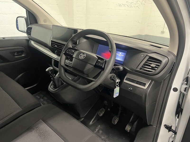 Used Vauxhall Vivaro 2024 for sale - 77668081: Photo 11