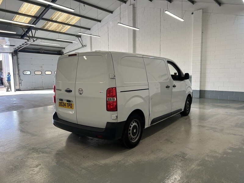 Used Vauxhall Vivaro for sale - 77668081: Photo 3