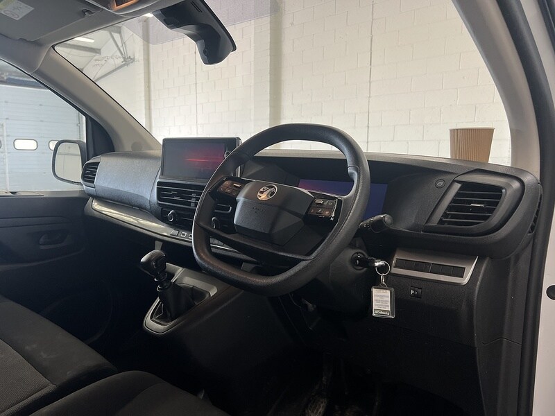 Used Vauxhall Vivaro for sale - 77668081: Photo 6