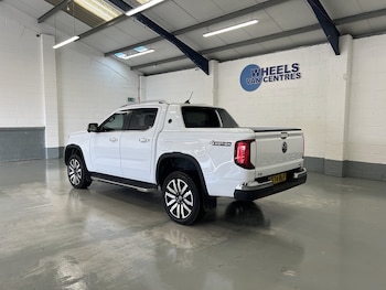 Used Volkswagen Amarok 2024 for sale - 77668040: Photo