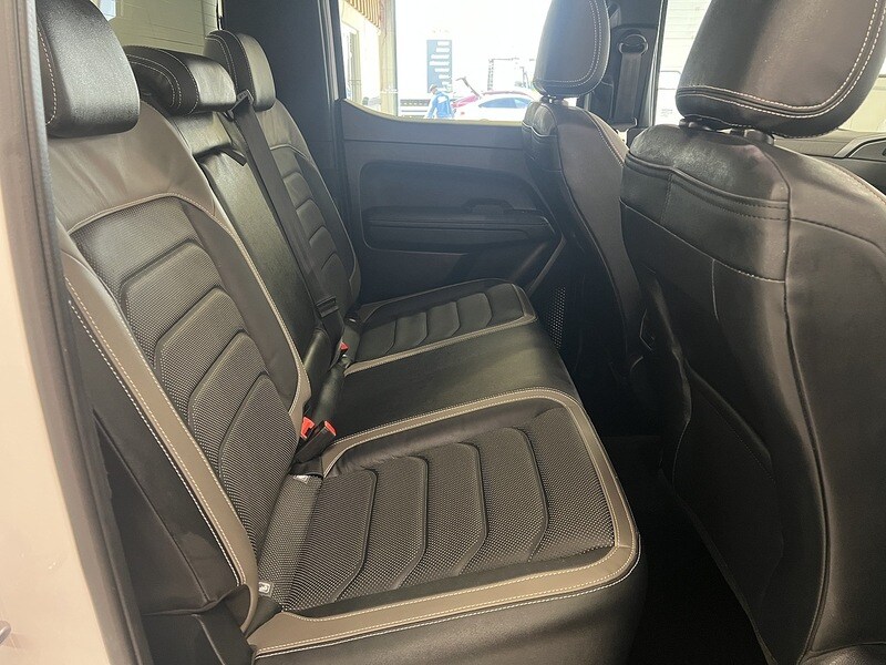 Used Volkswagen Amarok for sale - 77668040: Photo 6