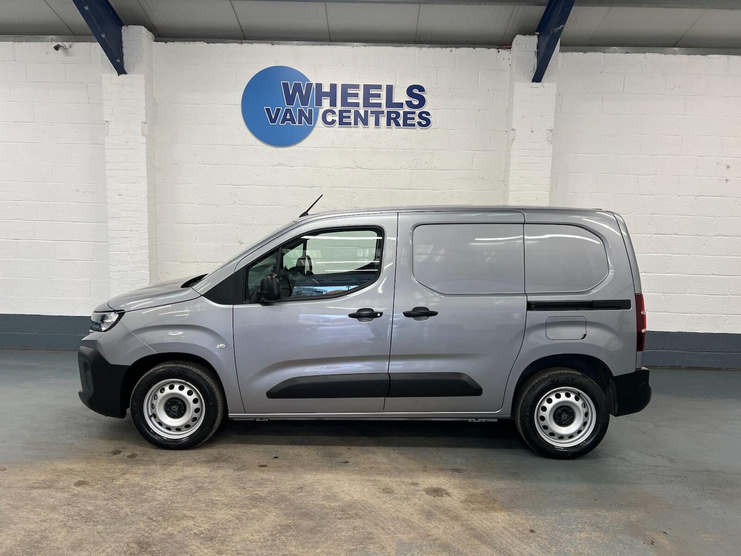 Used Peugeot Partner 2024 for sale - 76870234: Photo 2