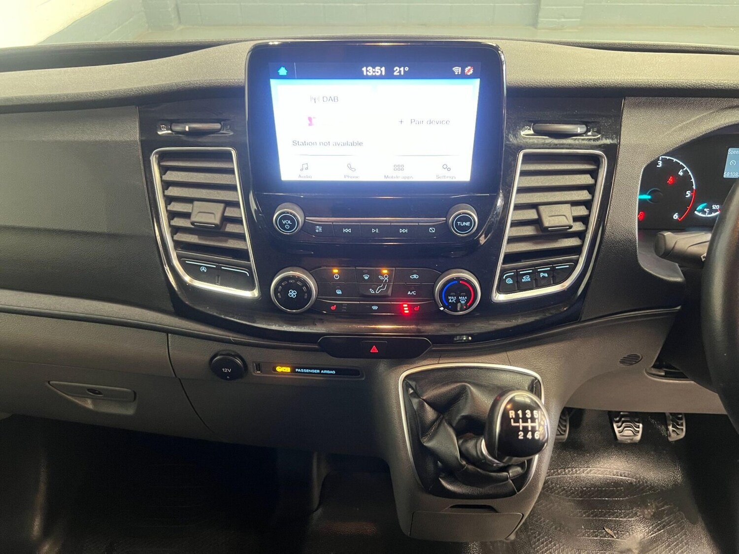 Vehicle 29