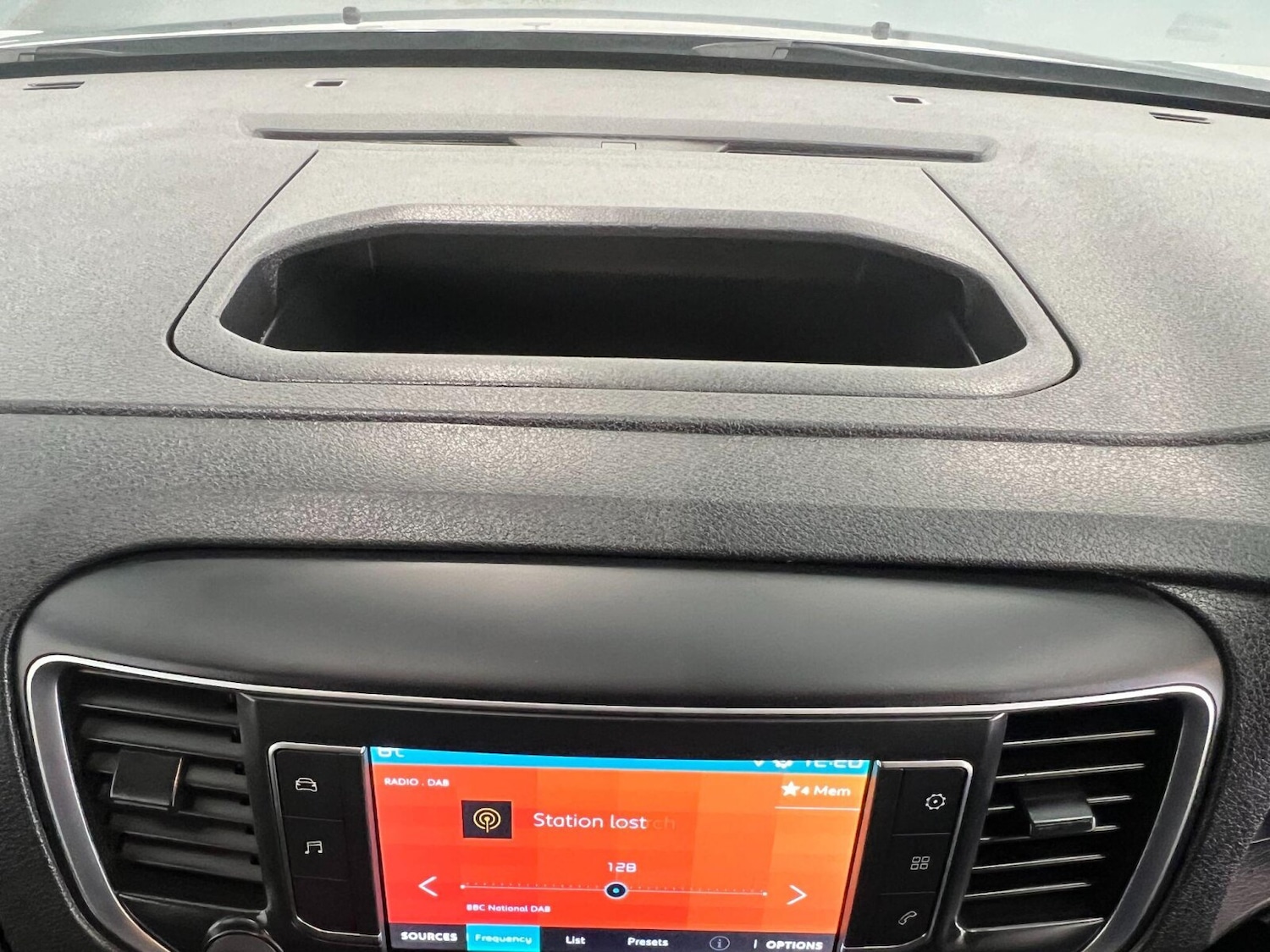 Used Citroen Dispatch 2023 for sale - 76873108: Photo 23