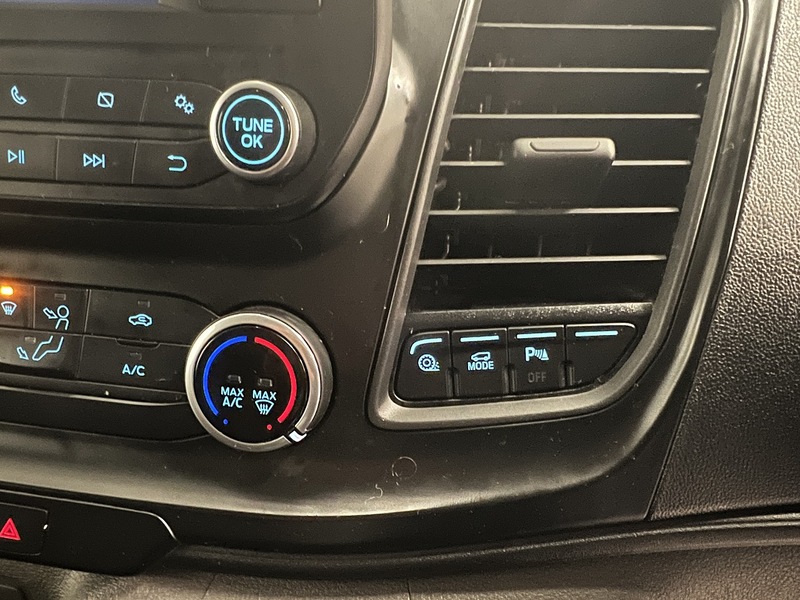 Used Ford Transit Custom 2023 for sale - 77543636: Photo 25