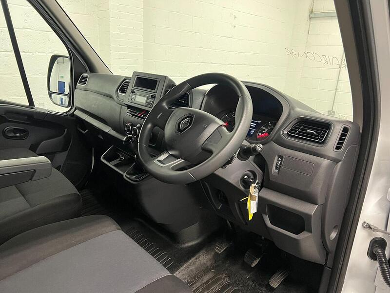Used Renault Master 2023 for sale - 76904112: Photo 15