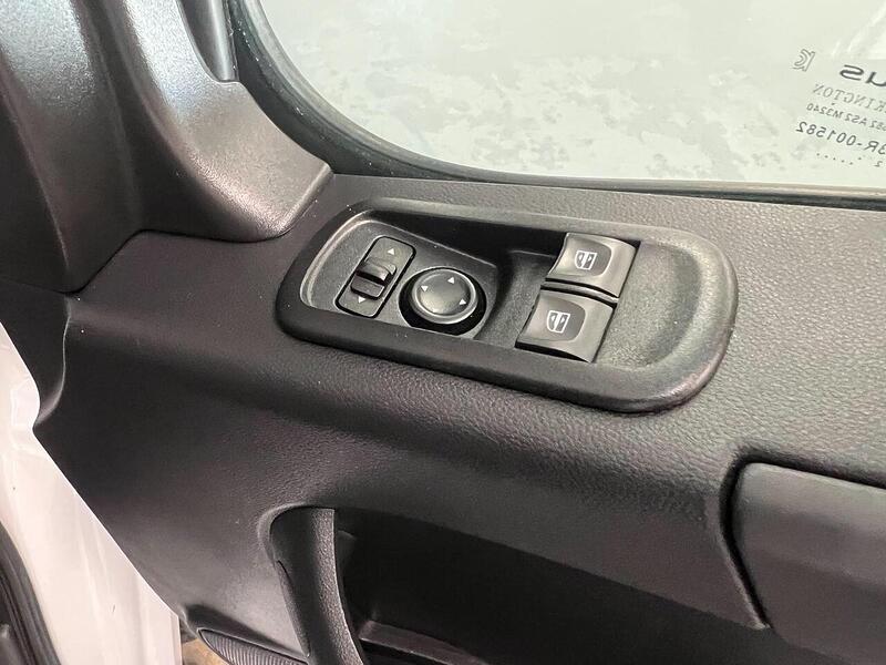 Used Renault Master 2023 for sale - 76904275: Photo 11