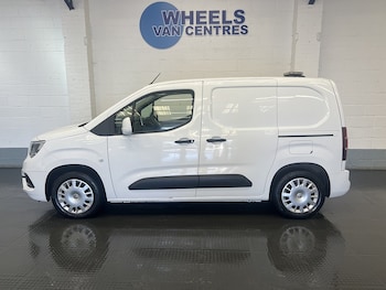 Used Vauxhall Combo 2021 for sale - 79434800: Photo