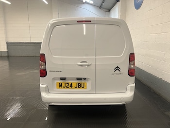 Used Citroen Berlingo 2024 for sale - 79436402: Photo