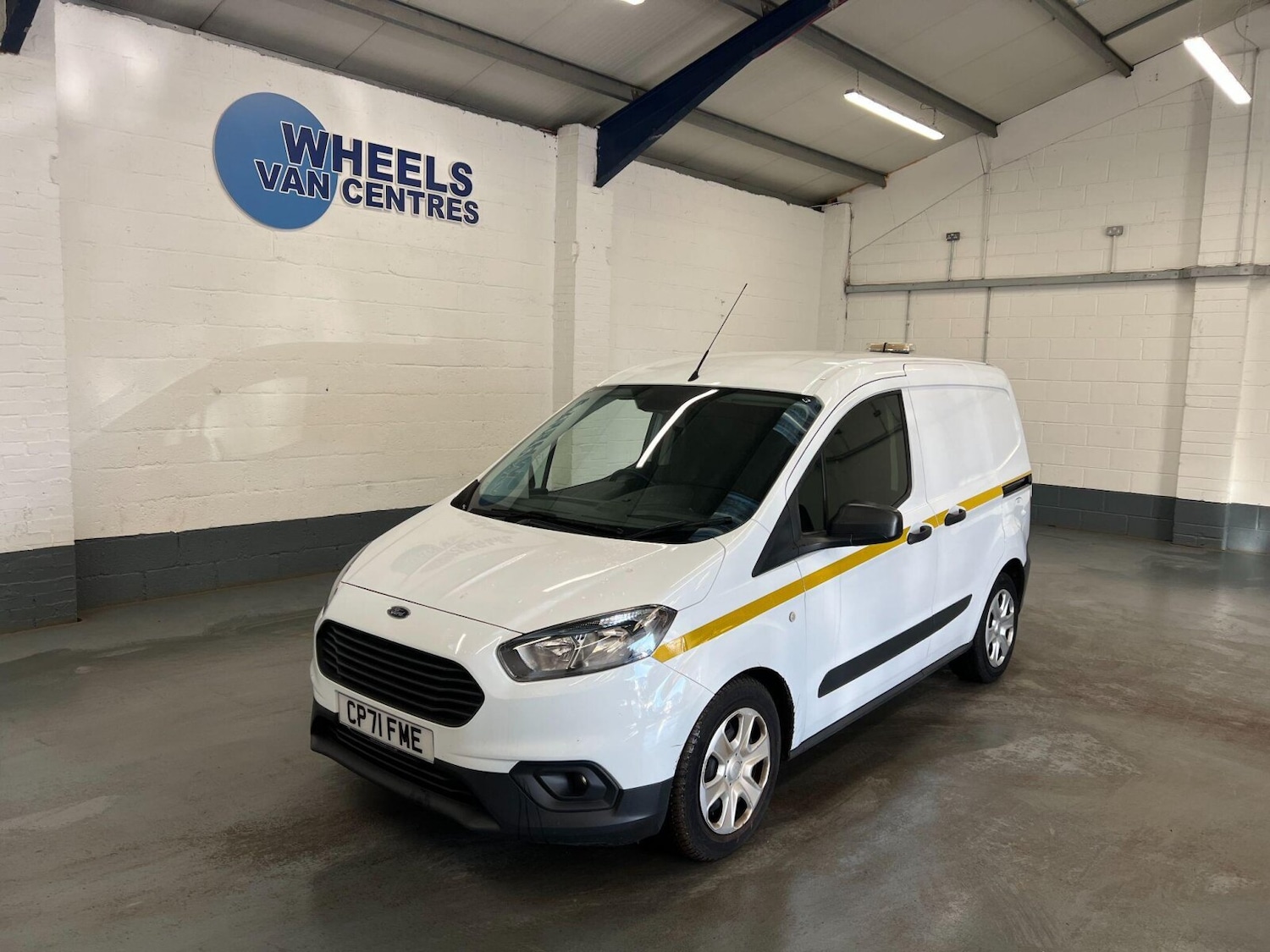 Used Ford Transit Courier 2021 for sale - 76660906: Photo 1