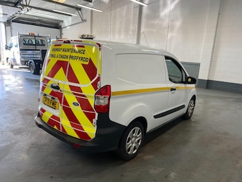 Used Ford Transit Courier 2021 for sale - 76660906: Photo