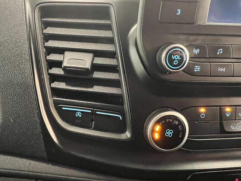 Used Ford Transit 2023 for sale - 76904053: Photo 17