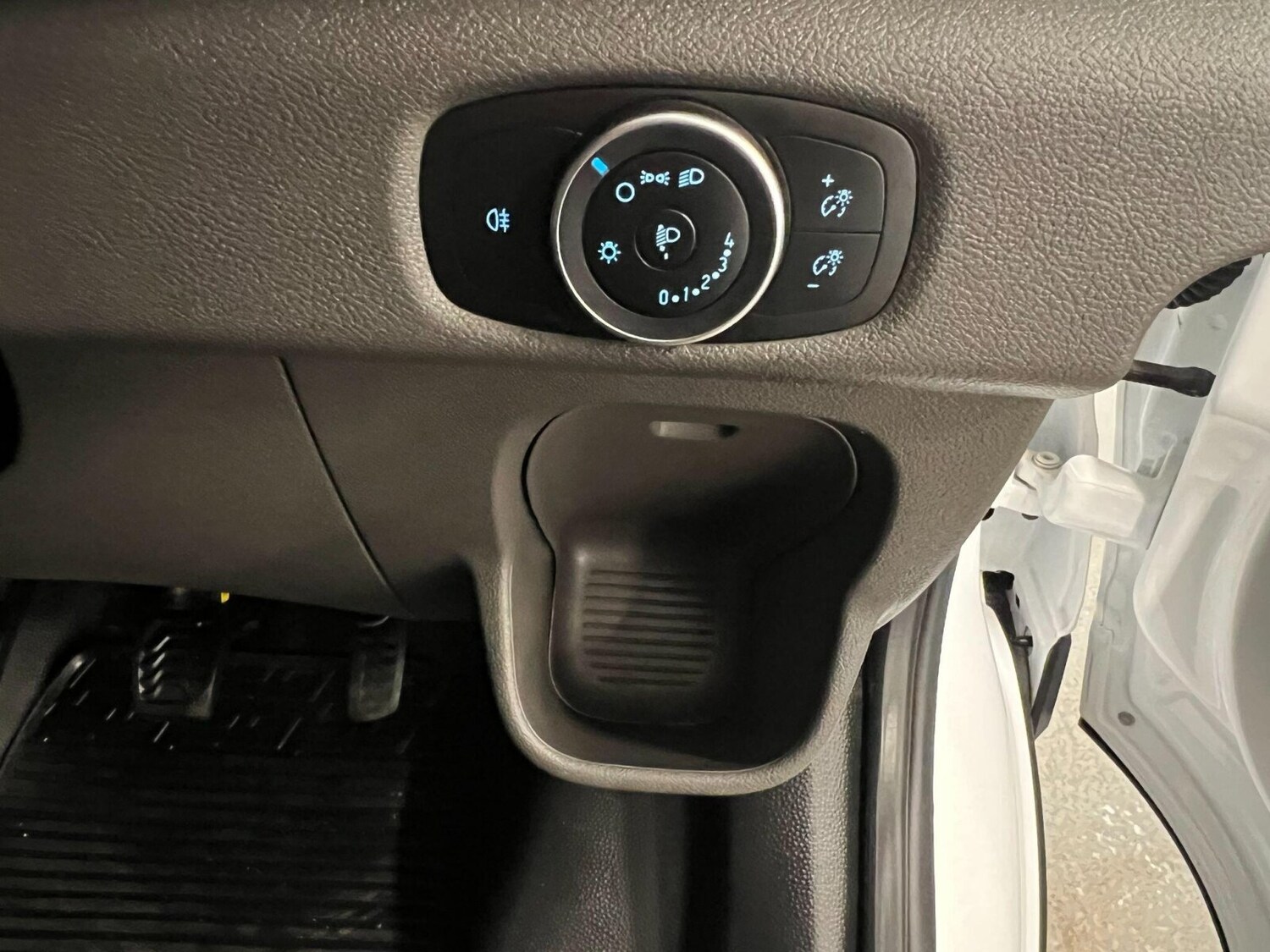 Used Ford Transit 2023 for sale - 76355132: Photo 16