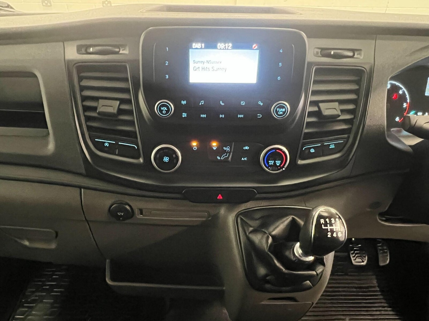 Used Ford Transit 2023 for sale - 76355132: Photo 28