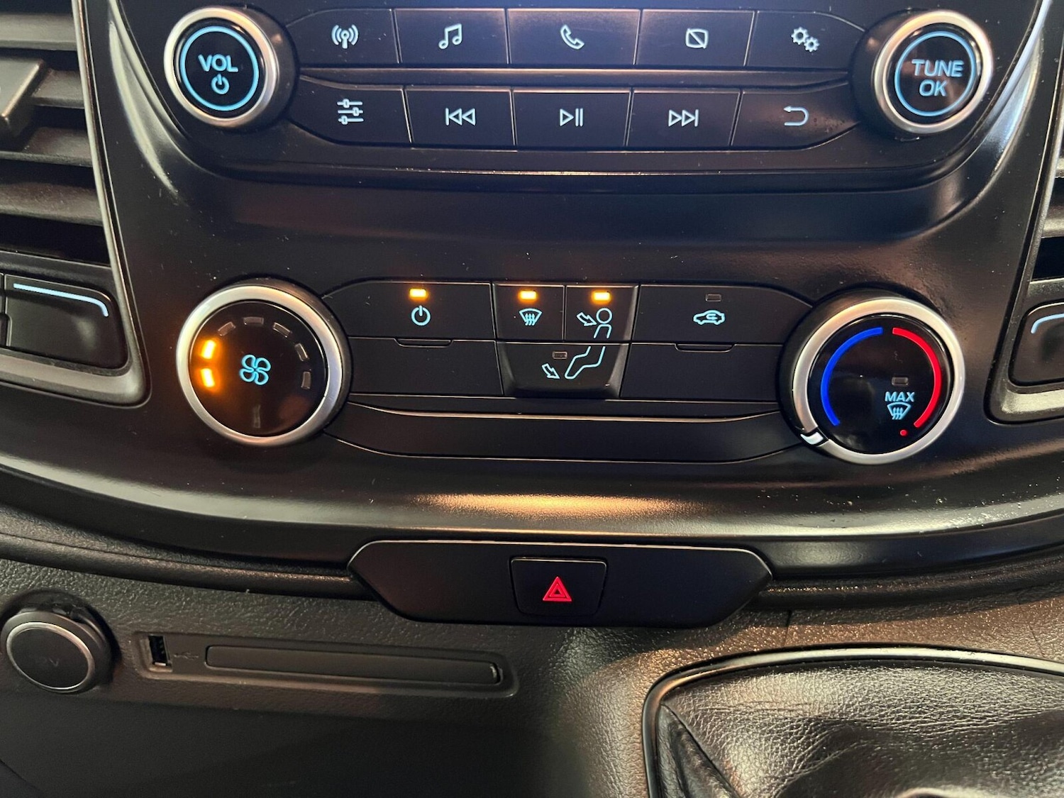 Used Ford Transit Custom 2021 for sale - 75406534: Photo 33