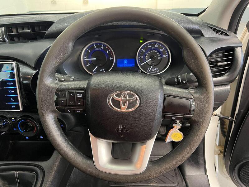 Used Toyota Hilux 2020 for sale - 76904215: Photo 29