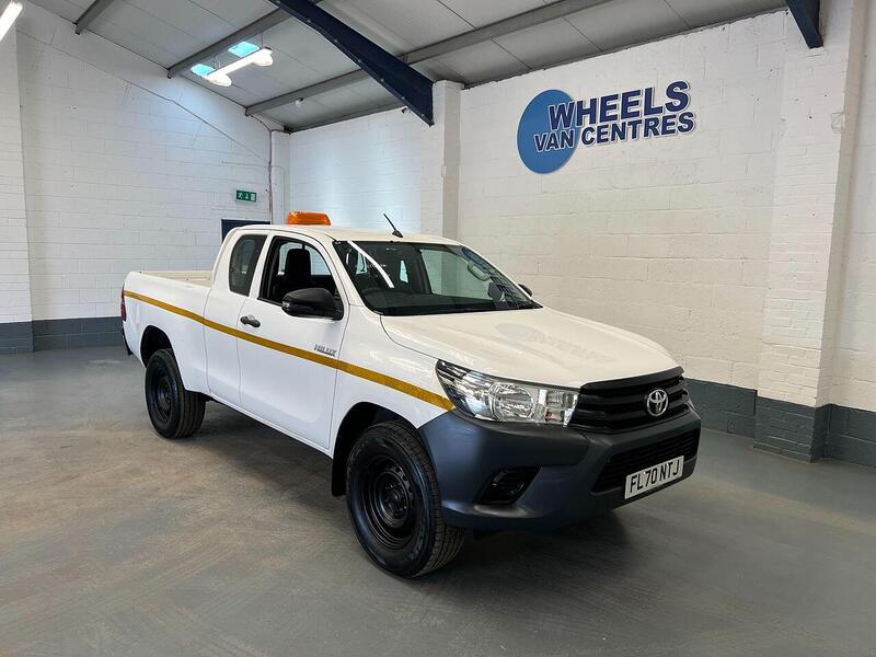 Used Toyota Hilux 2020 for sale - 76904215: Photo 3