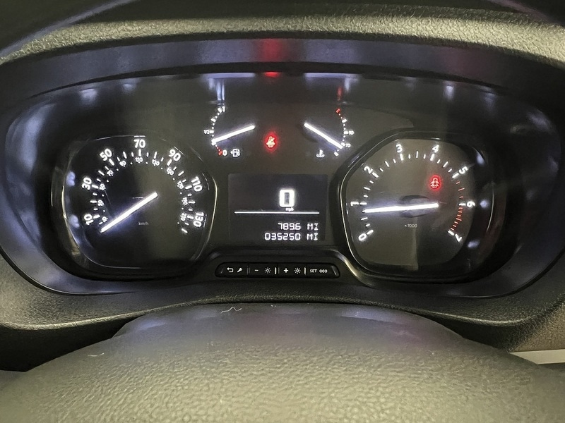 Used Citroen Dispatch 2023 for sale - 76950841: Photo 15