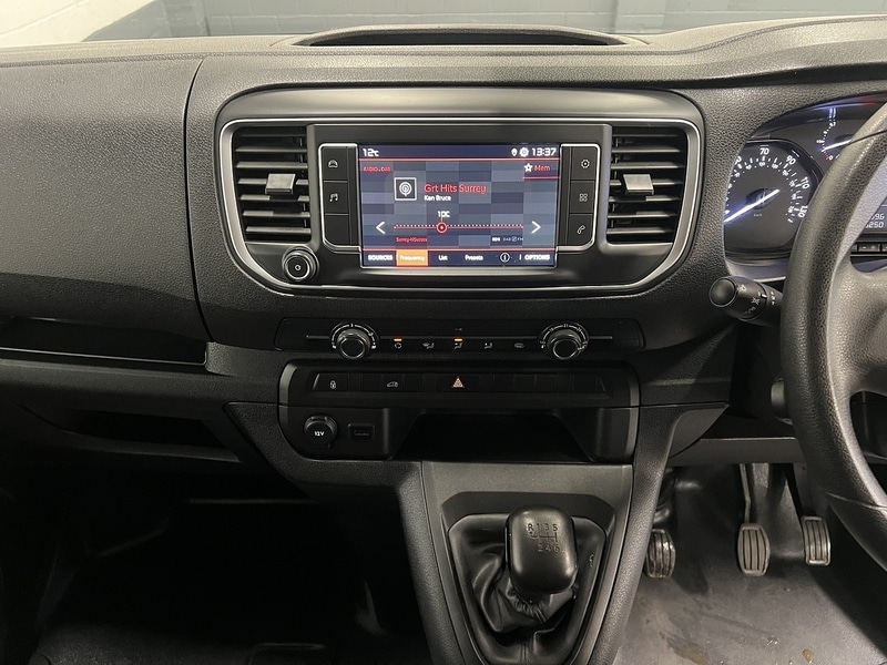 Used Citroen Dispatch 2023 for sale - 76950841: Photo 17