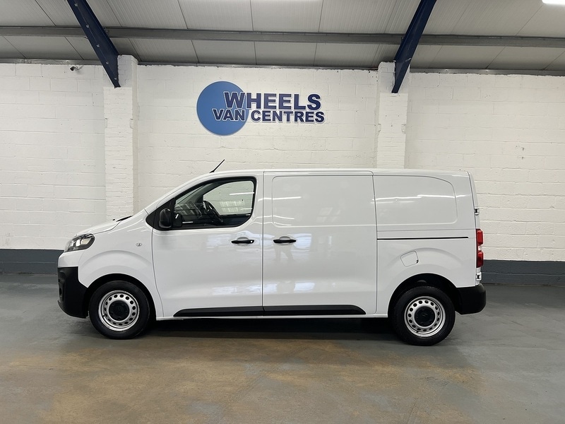 Used Citroen Dispatch 2023 for sale - 76950841: Photo 2