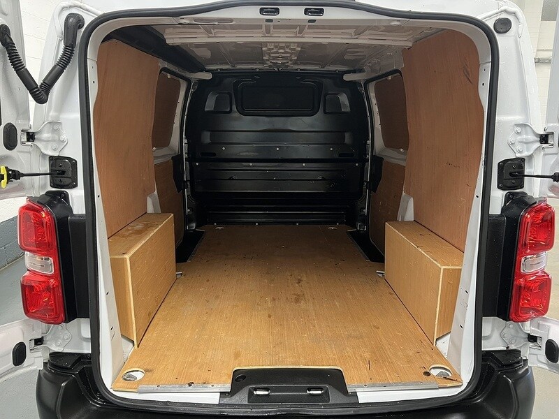 Used Citroen Dispatch 2023 for sale - 76950841: Photo 33