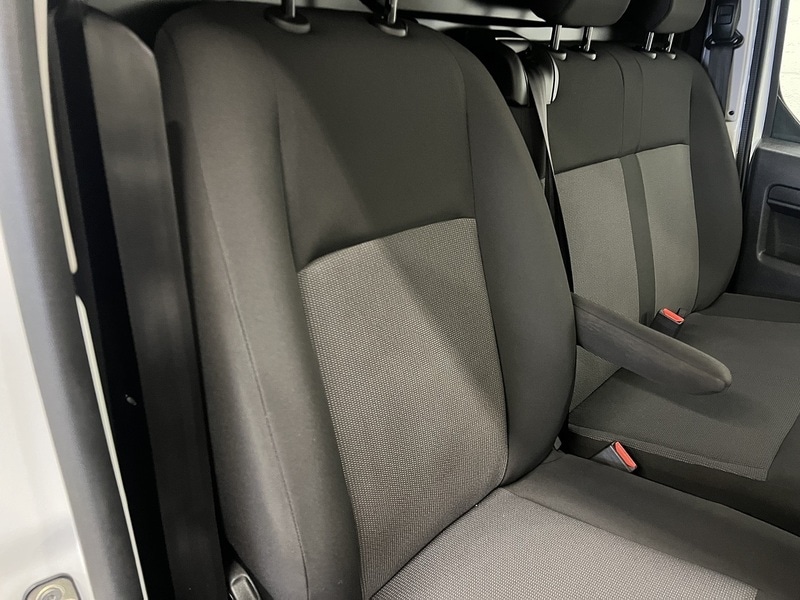 Used Citroen Dispatch 2023 for sale - 76950841: Photo 9