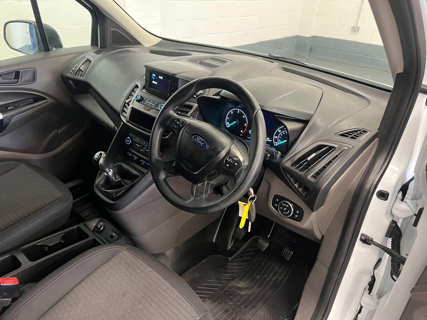 Used Ford Transit Connect 2019 for sale - 76494068: Photo 11