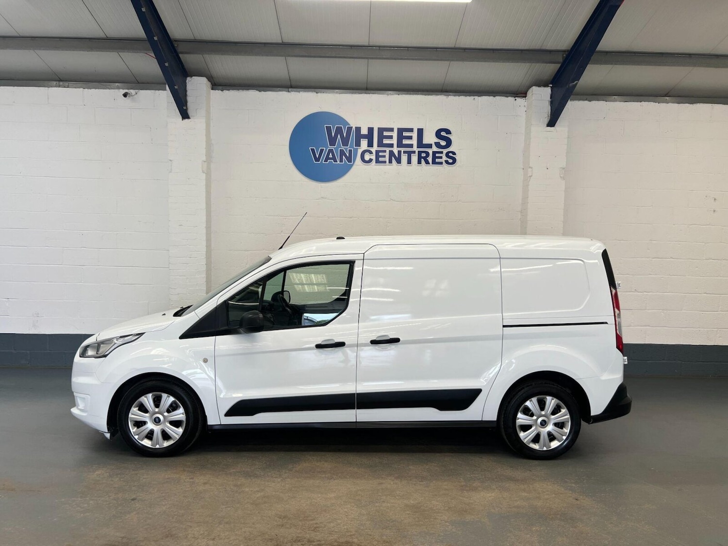 Used Ford Transit Connect 2019 for sale - 76494068: Photo 2