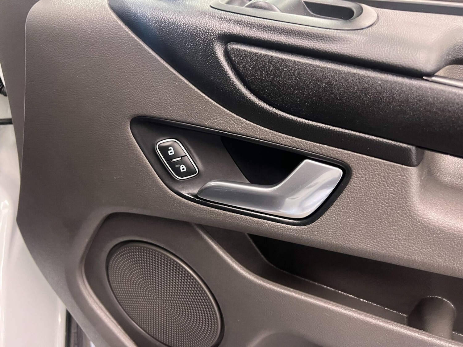 Used Ford Transit Custom 2021 for sale - 76871293: Photo 32