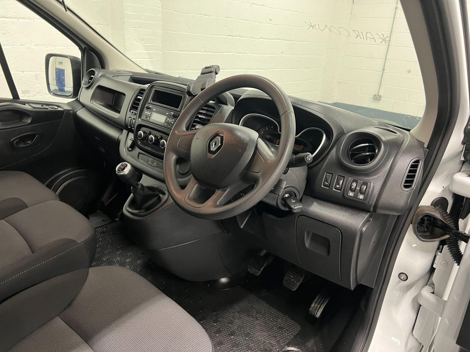 Used Renault Trafic 2021 for sale - 76567911: Photo 18