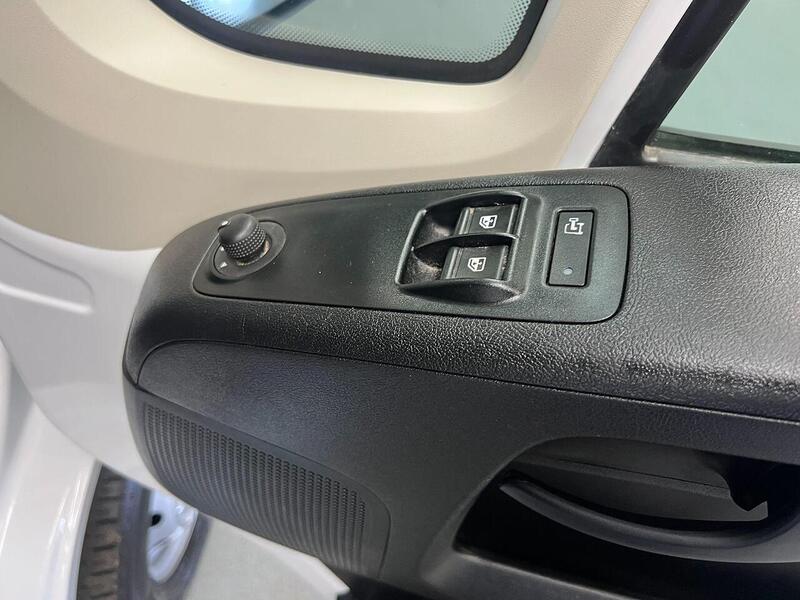 Used Vauxhall Movano 2024 for sale - 76904078: Photo 12