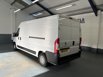 Used Peugeot Boxer 2023 for sale - 76906058: Photo