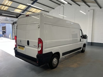 Used Peugeot Boxer 2023 for sale - 76906058: Photo
