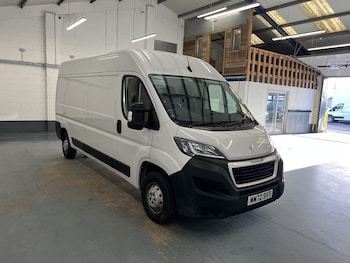 Used Peugeot Boxer 2023 for sale - 76906058: Photo